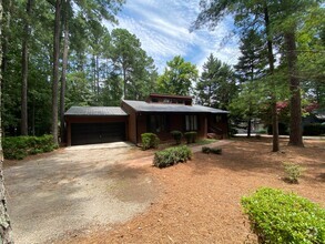 Building Photo - 4035 Timber Wolf Cir