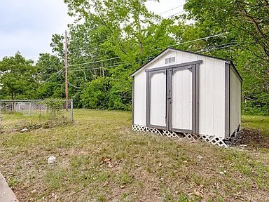 Building Photo - 116 Vandenburg Dr