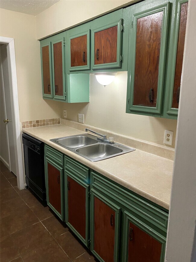 Foto del edificio - 12127 Troulon Dr