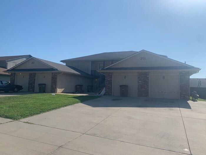 Beautiful home in a great location! Townhome Rentals in Raymore MO