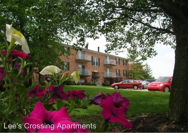 Building Photo - 5385 Lees Crossing Dr