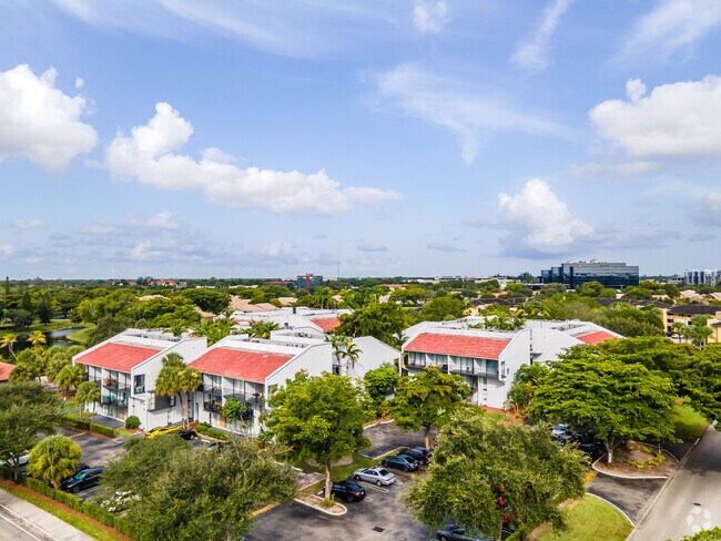 Foto del edificio - The Palms At Forest Hills - 2930 Forest Hi...