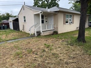 Building Photo - 5028 Thurman Way