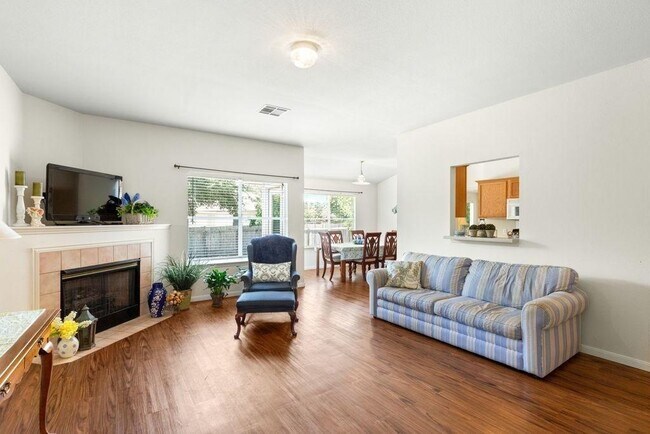 Foto del edificio - 1302 Cabernet Way