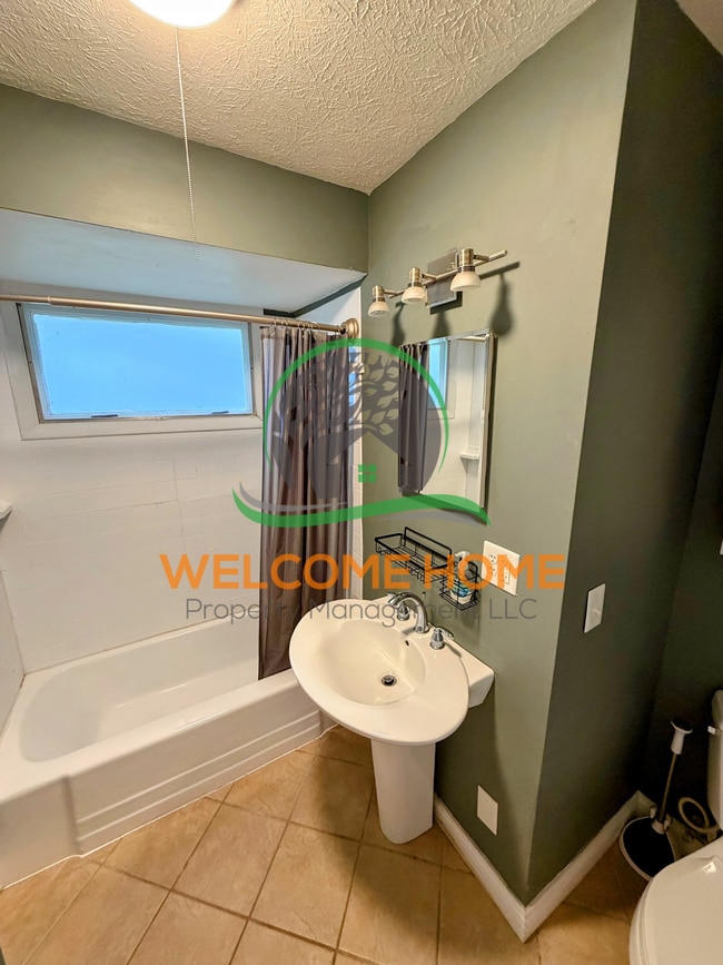 Photo - Carlisle Rd House