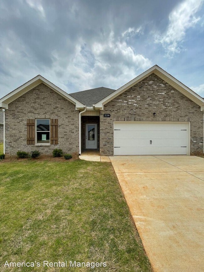 Foto del edificio - 4 br, 2 bath House - 228 John Harold Drive