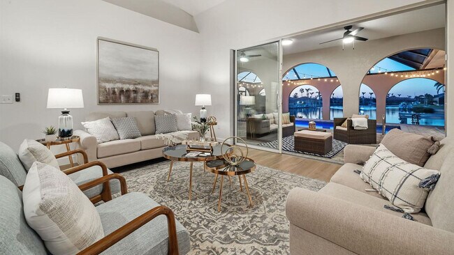 Foto del edificio - 5601 Almar Dr