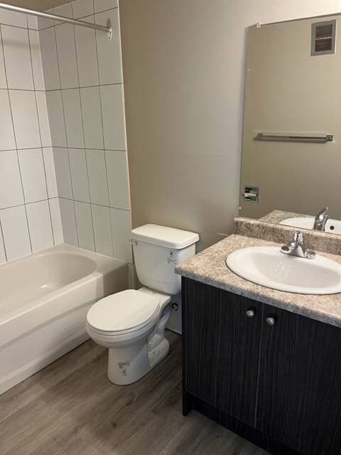 Building Photo - Unico Apartments