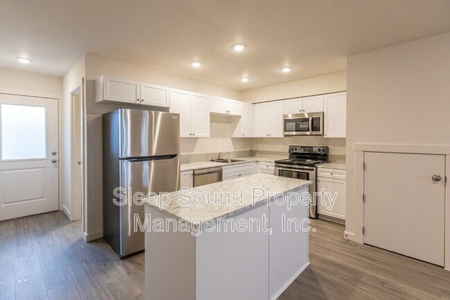 Foto del edificio - 110 N 7th Ave