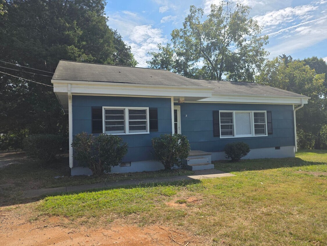 Primary Photo - 3006 Broadbay Dr