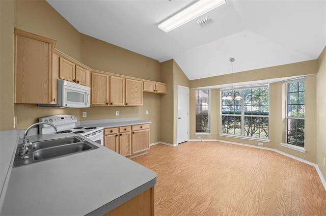 Foto del edificio - 9229 Chesapeake Ln