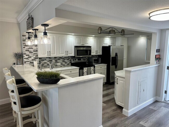 Foto del edificio - 1012 N Ocean Blvd