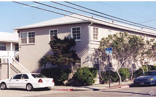 Primary Photo - 5901 E Ocean Blvd