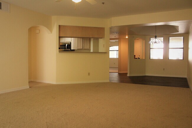 Foto del edificio - Biltmore / Arcadia Lite - 32nd St & Camelback