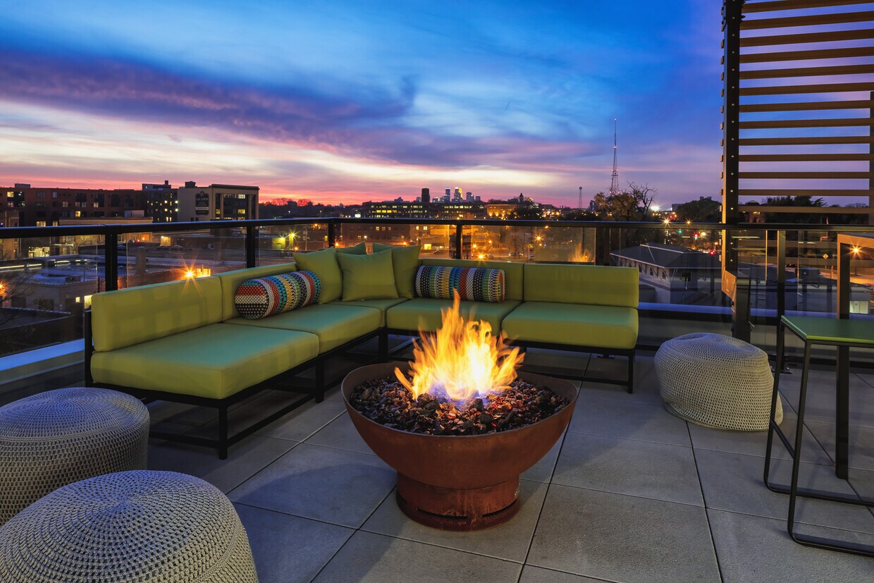 RAY Apartments 2323 Charles Ave Saint Paul, MN