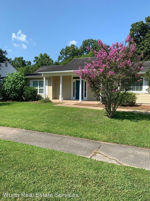 Primary Photo - 3 br, 2.5 bath House - 14042 Woodland Ridg...