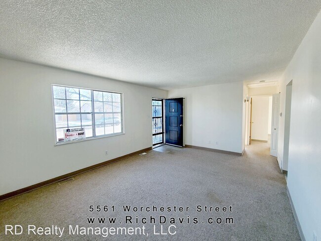 Foto del edificio - 5561 Worchester St