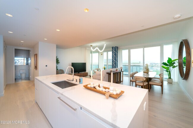 Foto del edificio - 1101 Ocean Ave N