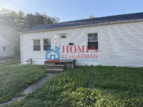 Building Photo - 1215 Joan Ave