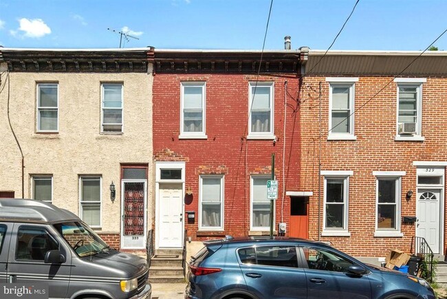 Building Photo - 331 Wiota St