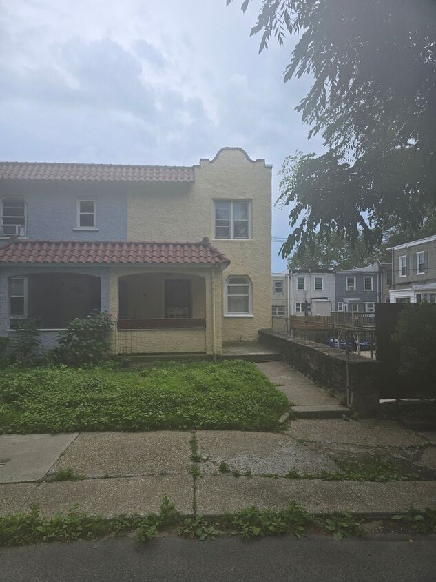 2bd/1ba charming house - 2bd/1ba charming house