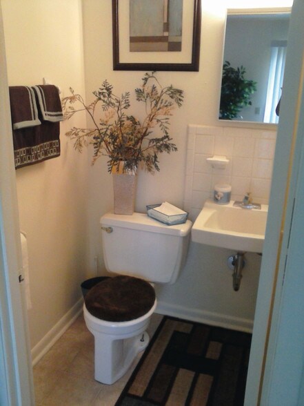 Bathroom Fixtures Nashville Tn oak park apartments rentals - nashville, tn | apartments Bathroom Fixtures Nashville Tn oak park apartments rentals - nashville, tn | apartments