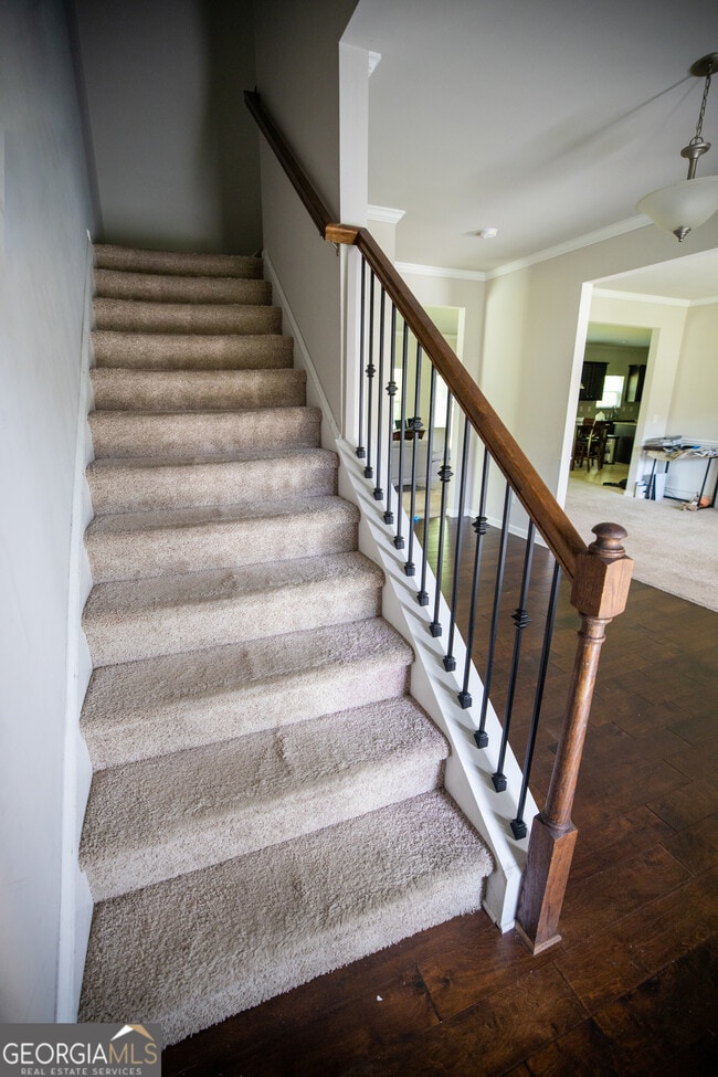 Building Photo - 7955 Pikefarm Trl