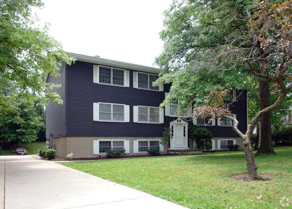 Primary Photo - 708 Lafayette Rd