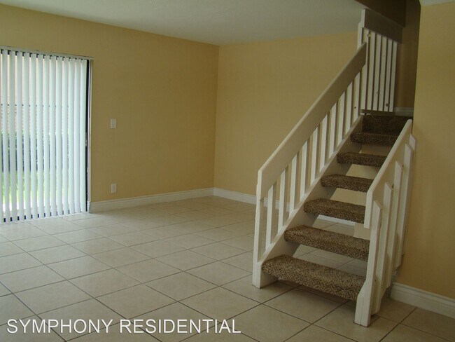 Foto del edificio - 11609-11633 NW 25th St
