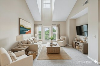 Building Photo - Stillwood Farms Apartments at Newnan