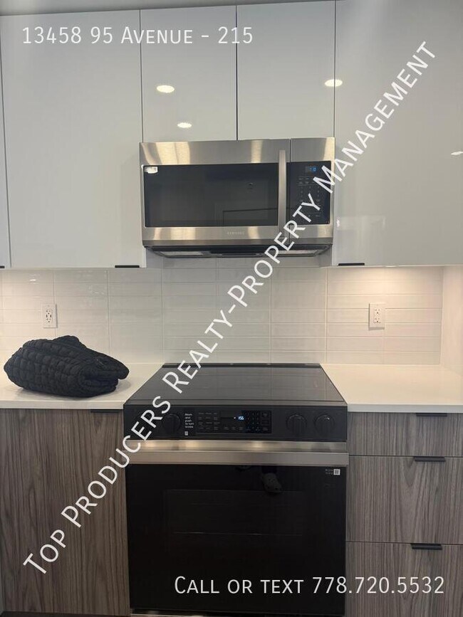 Building Photo - BRAND NEW 2 BEDROOM CONDO-SURREY