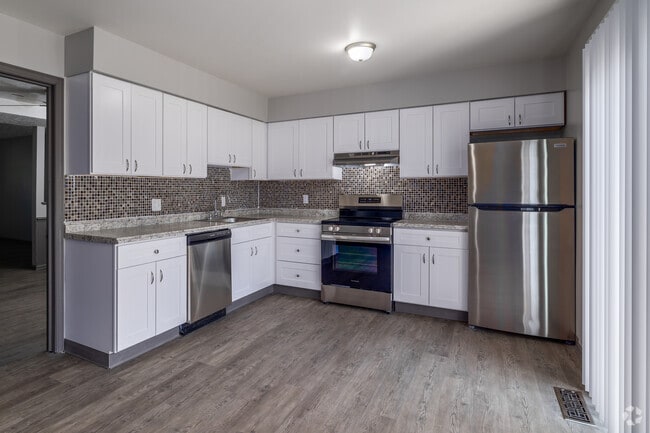 Interior Photo - Woodside Terrace Apartments