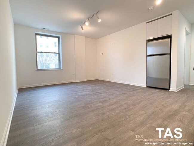 Foto del edificio - 940 W Winona St