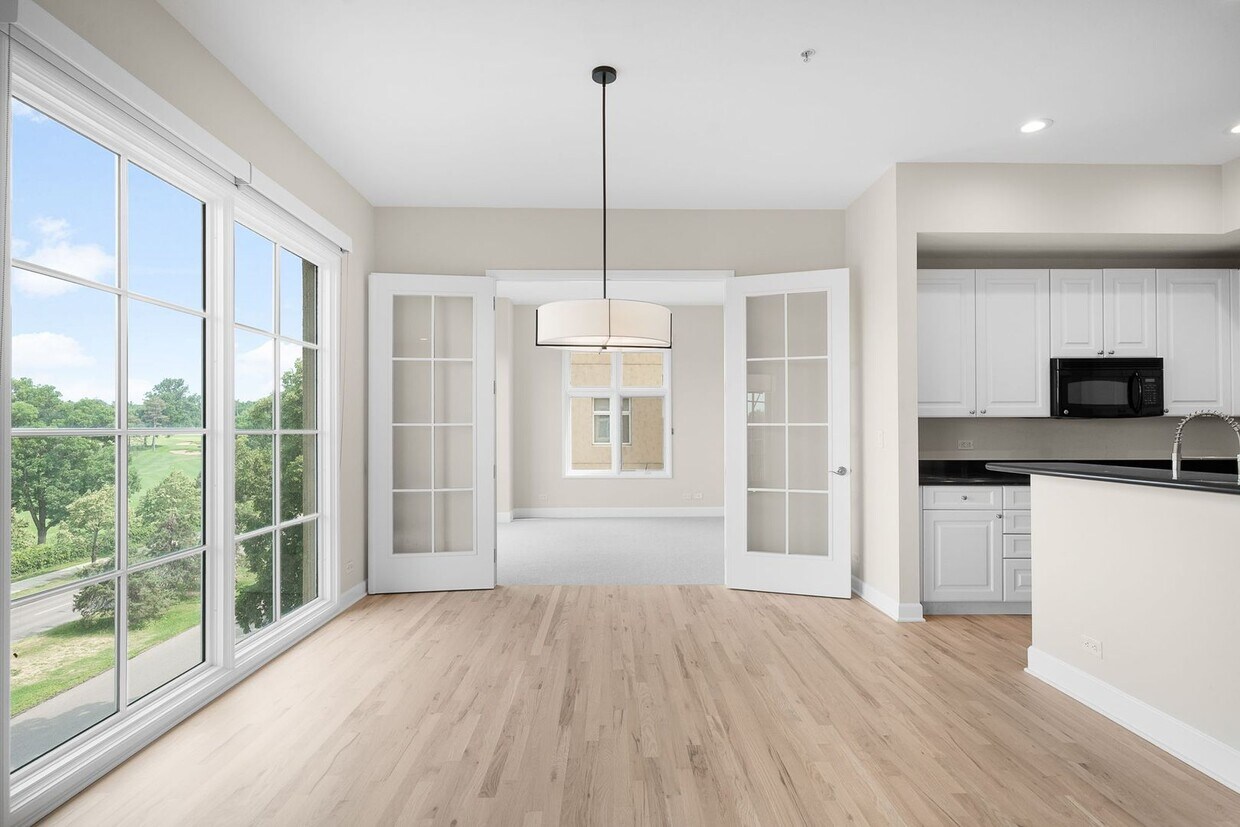 Foto principal - LUX 2BD, 2BA Condo with Stunning views of ...