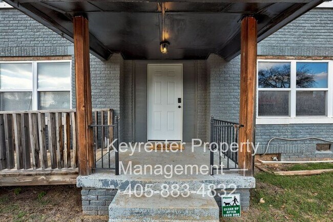 Building Photo - 2325 NW 12th St