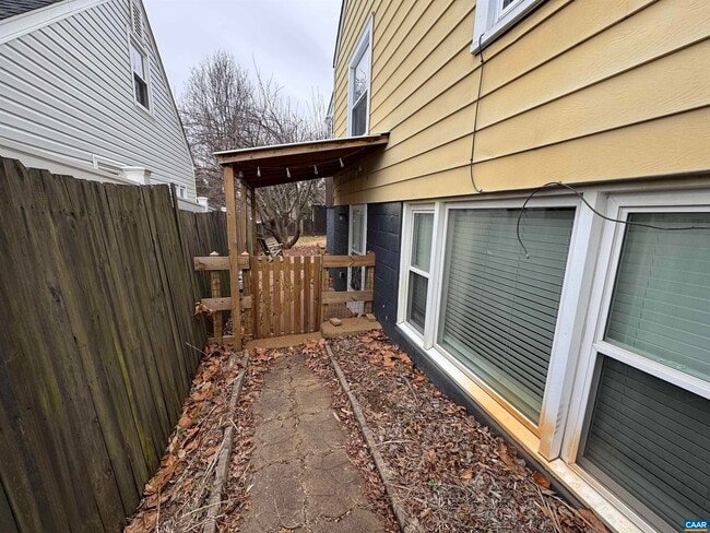 Building Photo - 1104 Altavista Ave