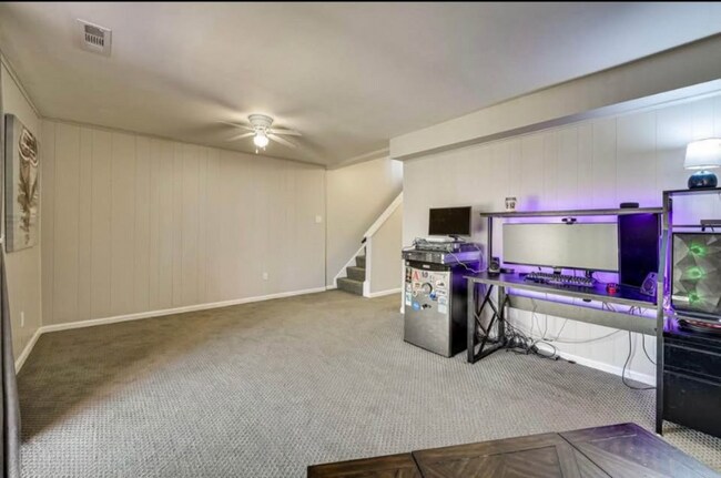 Foto del edificio - 5338 Anchor Ct