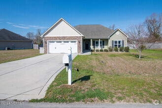 Building Photo - 103 Prelude Dr