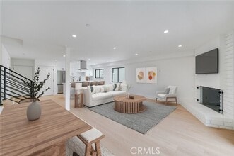 Building Photo - 1334 9th St
