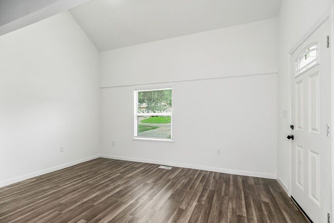 Building Photo - NEW 3 bedroom house