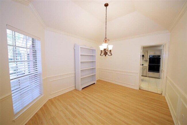 Foto del edificio - 14814 Forest Trails Dr