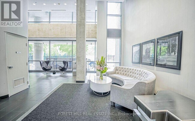 Photo du bâtiment - 285 Mutual St