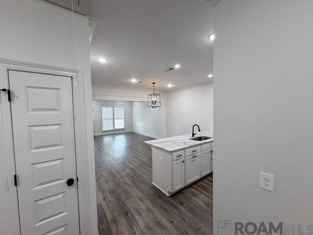 Foto del edificio - 37089 Woodbine Ct