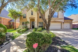 Building Photo - 9230 Hernshead Ln