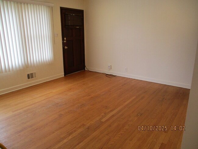Building Photo - 9024 S 51st Ave