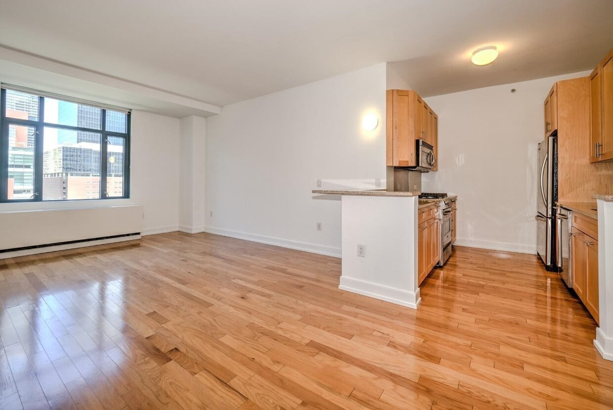 Primary Photo - 105 Greene St