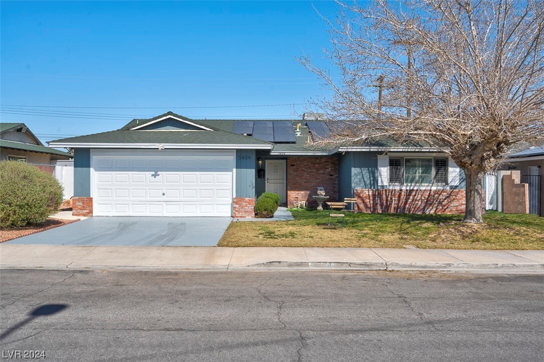 Primary Photo - 3404 Casa Grande Ave