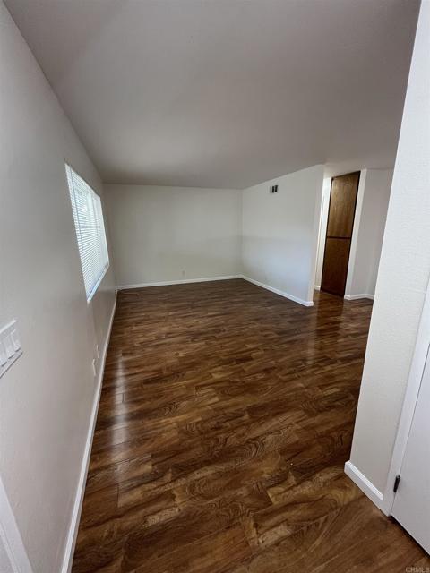 Foto del edificio - 2557 Central Ave