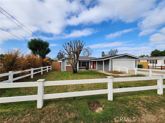 Primary Photo - 4130 Hillside Ave