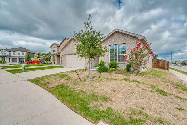 Building Photo - Charming 4-Bedroom Home in Eagle Mountain-...